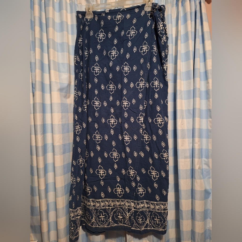 ProudlyPlus Women's Light Navy Blue Floral Wrap Skirt